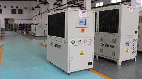 冬季冷水機(jī)為什么要添加防凍液